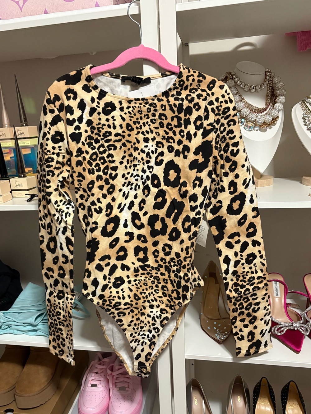 NWT Leopard Print Long-Sleeve Bodysuit Open Back Cheetah